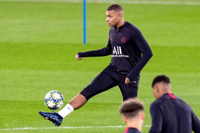 戴奇：阿什利扬对切尔西时扭伤脖子 将缺阵踢曼城